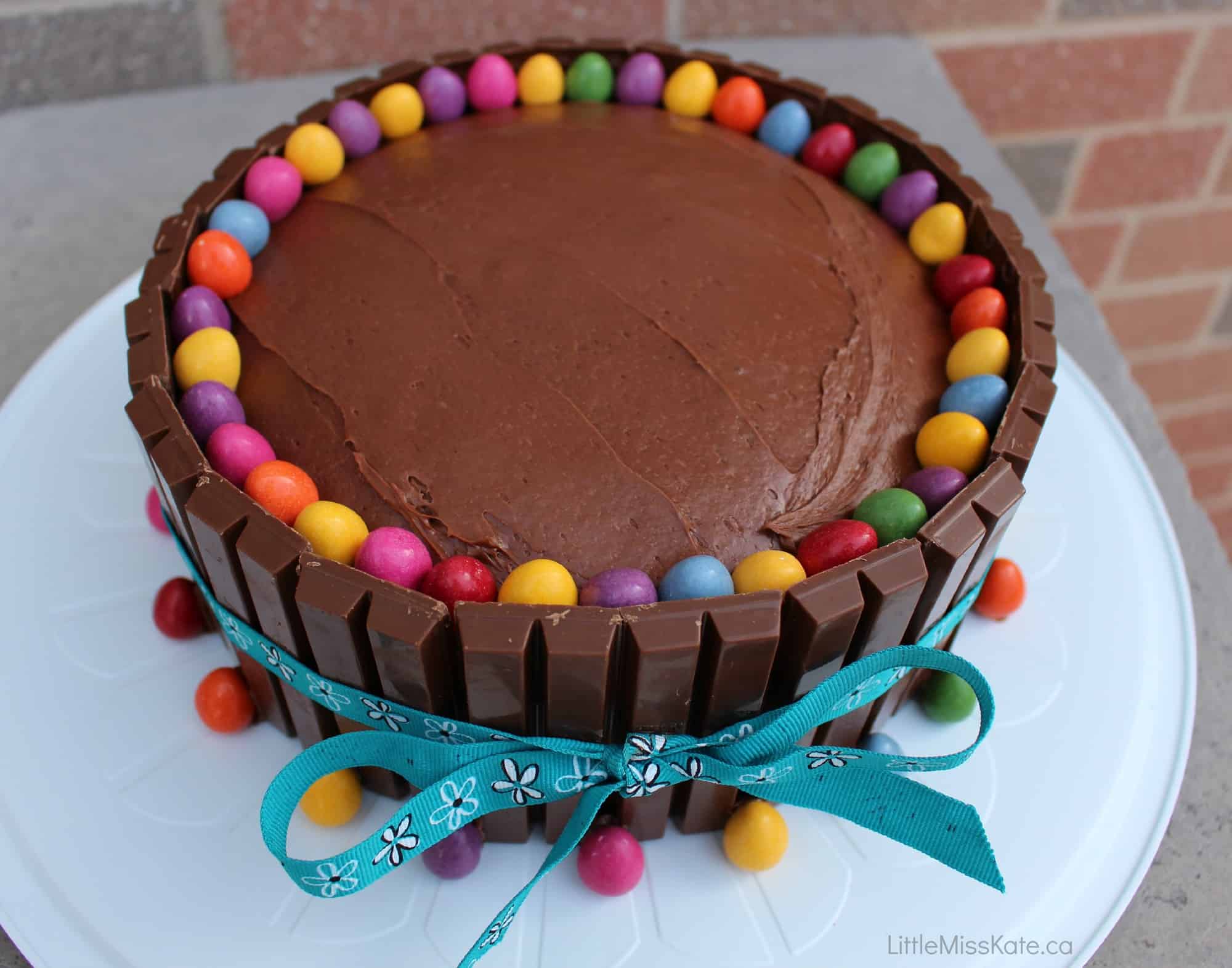 Kitkat Cake Recipe - Easy Birthday Cake Idea!