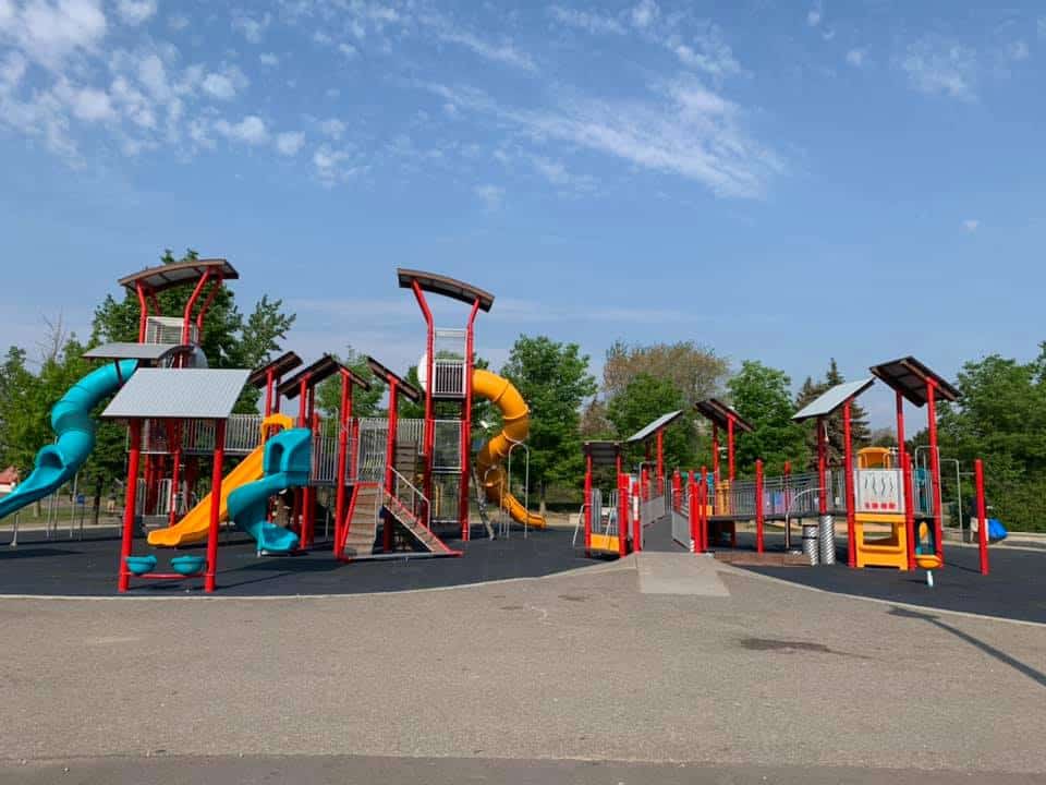 Chinguacousy Park