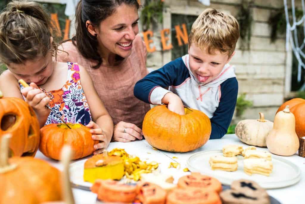 pumpkin parent and tot