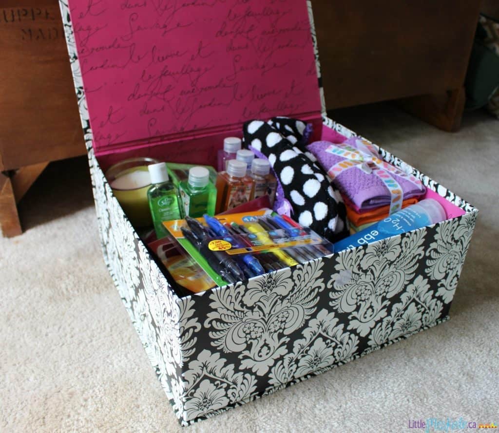 awesome care package ideas for a student who is away from home