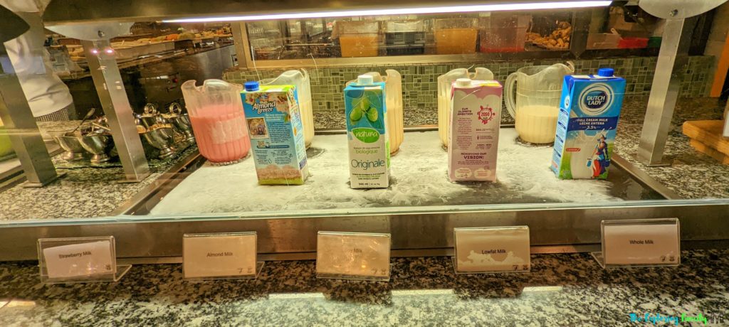 What milk options are available at Royalton Saint Lucia