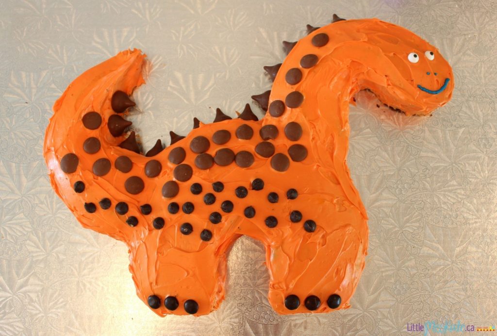 Dinosaur Cakes for boys DIY Dinosaur Cake