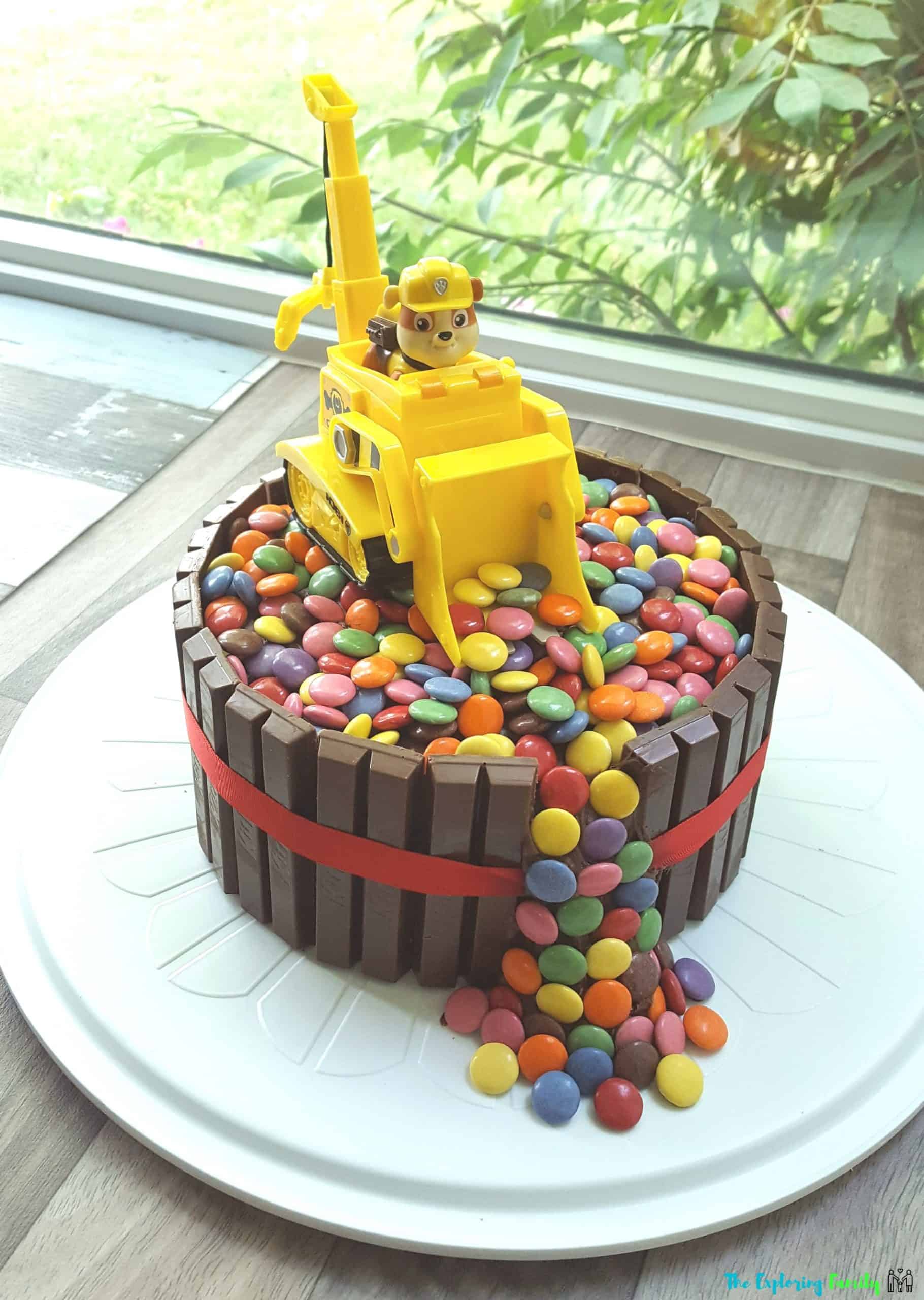 https://theexploringfamily.com/wp-content/uploads/2022/09/Easy-Paw-Patrol-Cake-Rubble-1-scaled.jpg