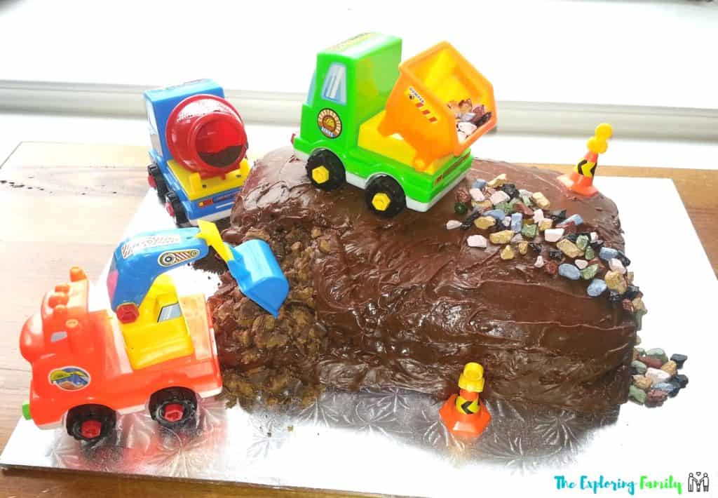 Simple Construction Birthday cake 